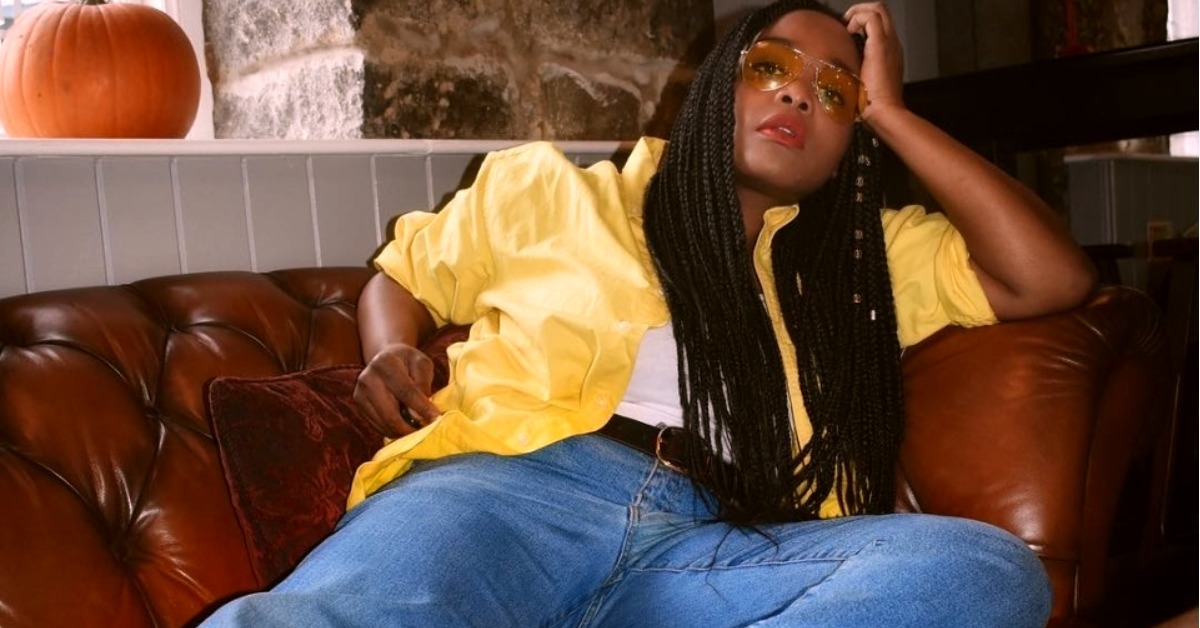 Ada Oguntodu de « No Ordinary She » ne vit pas selon les règles de style populaires : elle crée les siennes !