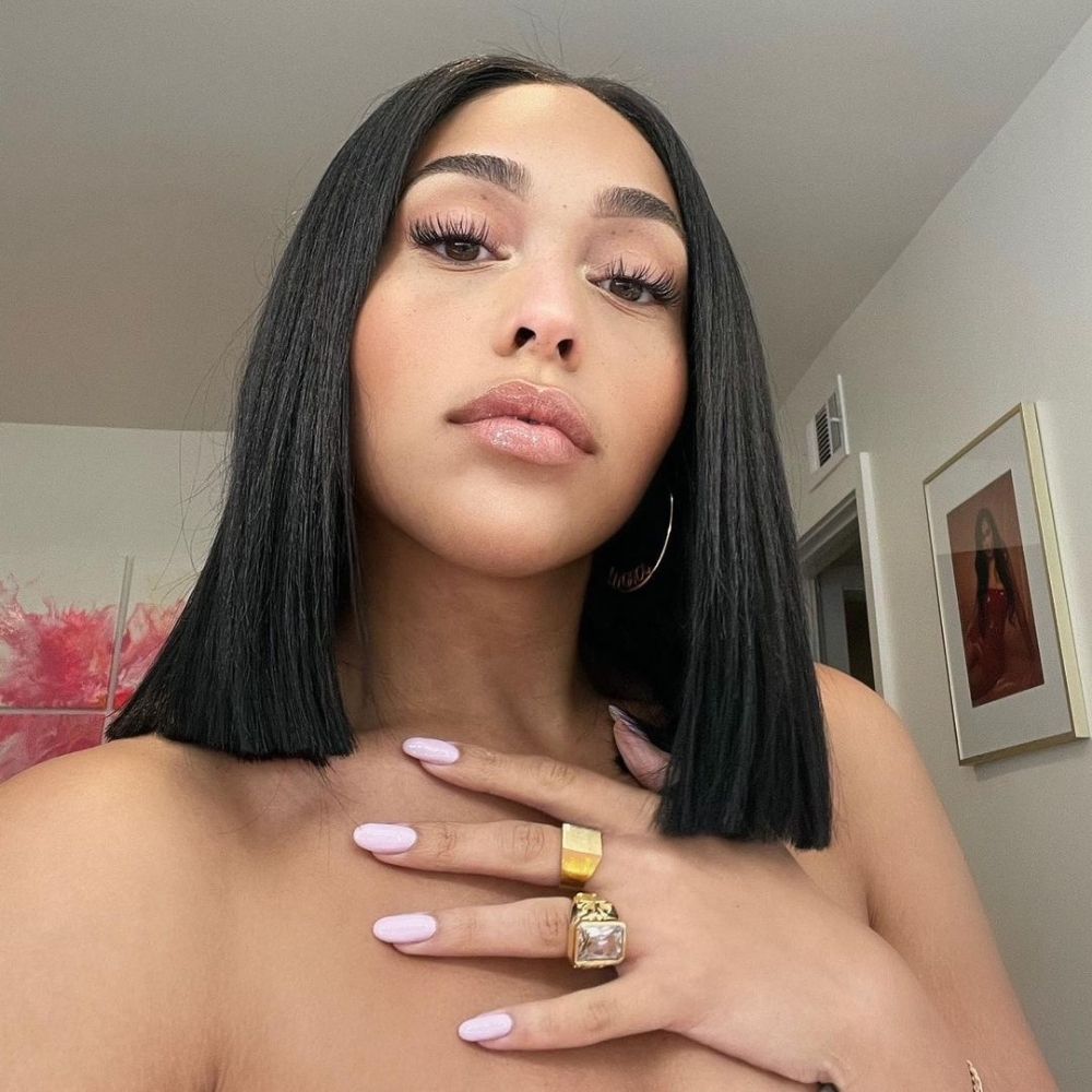 Résumé des actualités Rave :La rumeur de fiançailles de Jordyn Woods démystifiée, le vaccin atteint tous sauf un État nigérian, Saka et Rashford et plus