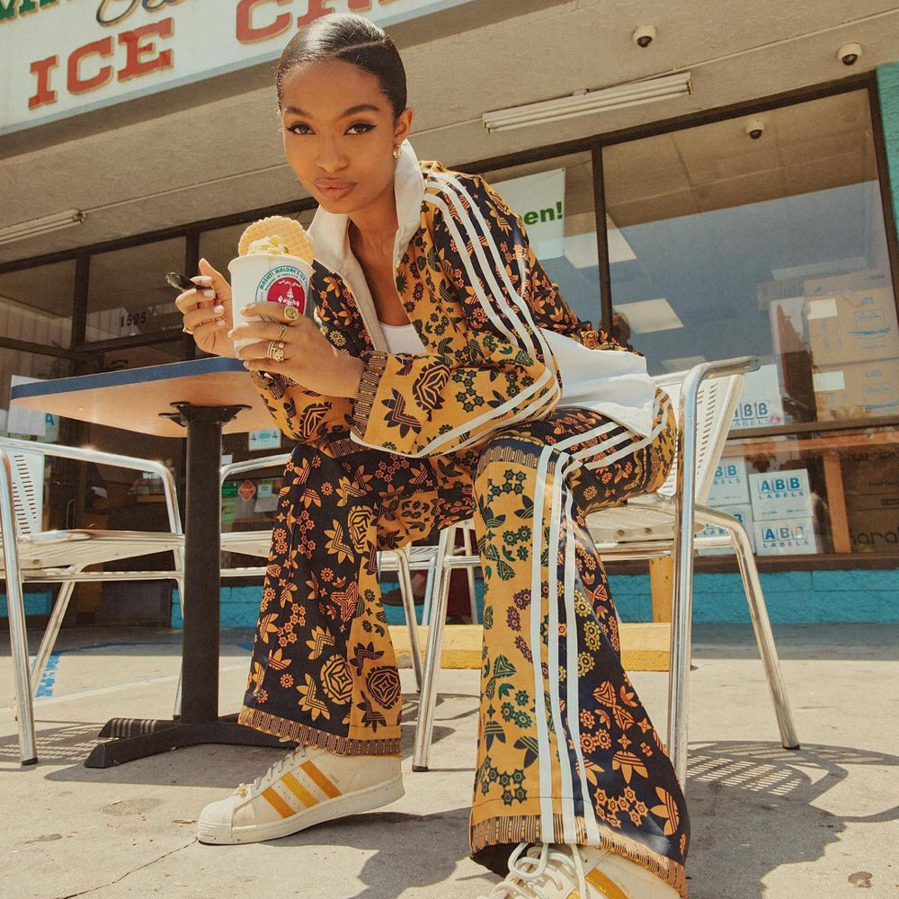 Résumé des actualités Rave :Yara Shahidi lance une nouvelle collection Adidas, le gendre du président Buhari est recherché, David Luiz et plus