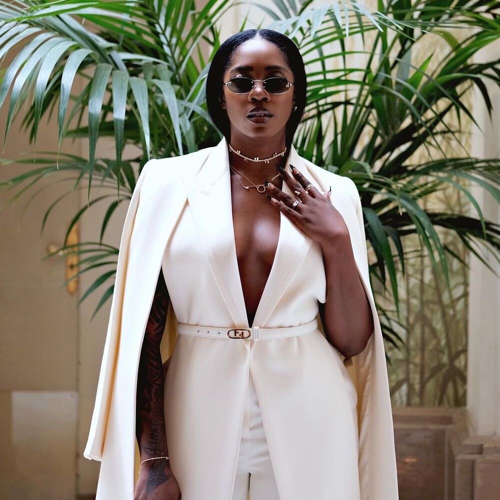 Résumé des actualités Rave :Tiwa Savage taquine le prochain single, Abbott Elementary de Quinta Brunson obtient de grandes nominations aux Emmy, Wilshere et plus