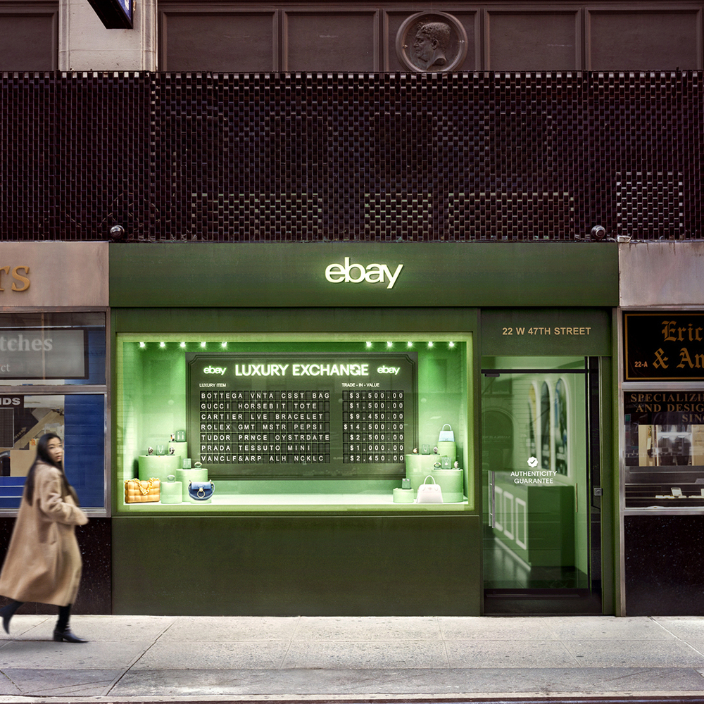 Ebay Stages Boutique d'échange de luxe à New York