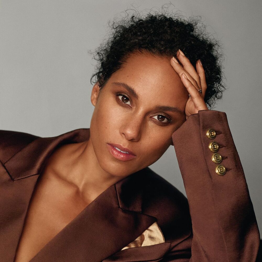 SR International :Alicia Keys parle du secret de son mariage heureux, de sa collection d'art familiale et plus encore