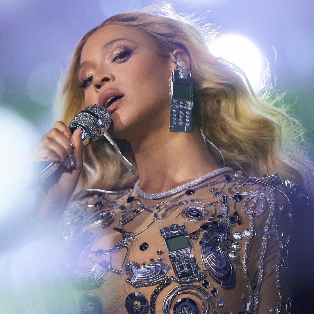 Beyoncé sort surprise "My House" +Plus de nouvelles chansons tendance dans le monde entier