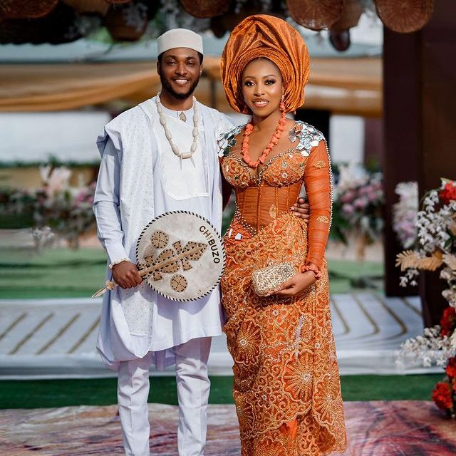 Dévoilement des joyaux cachés :Un voyage à travers la mode nuptiale traditionnelle Igbo par Cindymary Couture