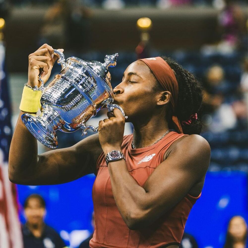 Résumé des actualités Rave :Coco Gauff bat le record olympique, Burna Boy tombe de la scène, Lewis Hamilton et plus