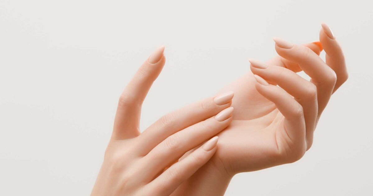 Parfait pour les minimalistes: "les ongles de savon" sont la tendance des ongles naturels